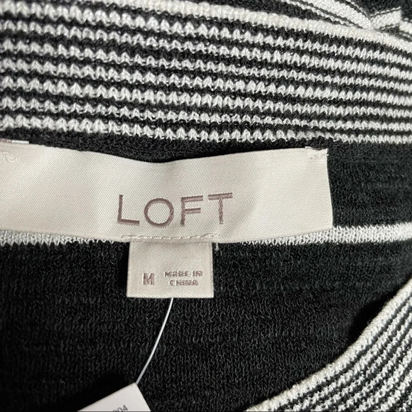 Loft cold shoulder sweater 11284 - Picture 6 of 9